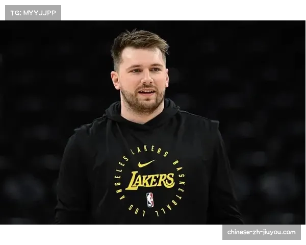 雷迪克负荷管理成季后赛前双刃剑 东契奇出场时间控制需平衡胜负需求